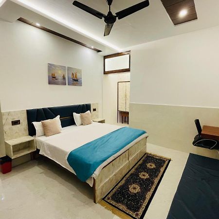 Hotel Dileep42 لاكناو المظهر الخارجي الصورة