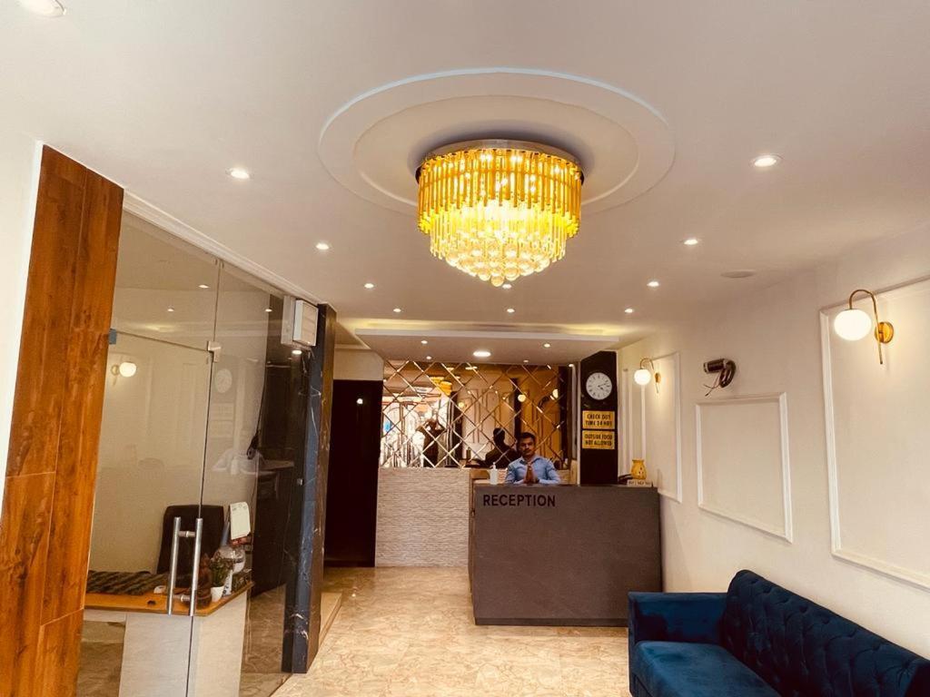 Hotel Dileep42 لاكناو المظهر الخارجي الصورة