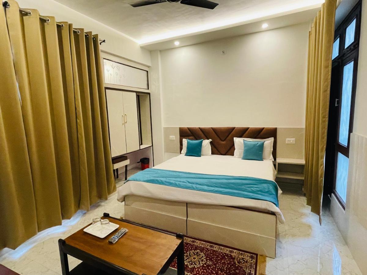 Hotel Dileep42 لاكناو المظهر الخارجي الصورة