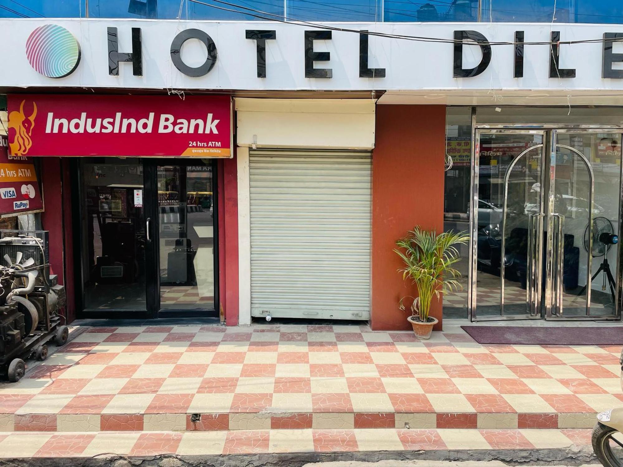 Hotel Dileep42 لاكناو المظهر الخارجي الصورة